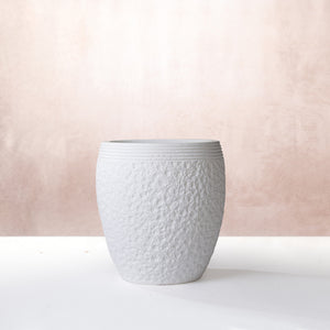 The Luna Textured Pot