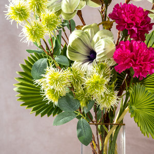 The Crimson Fan (Vase Included)