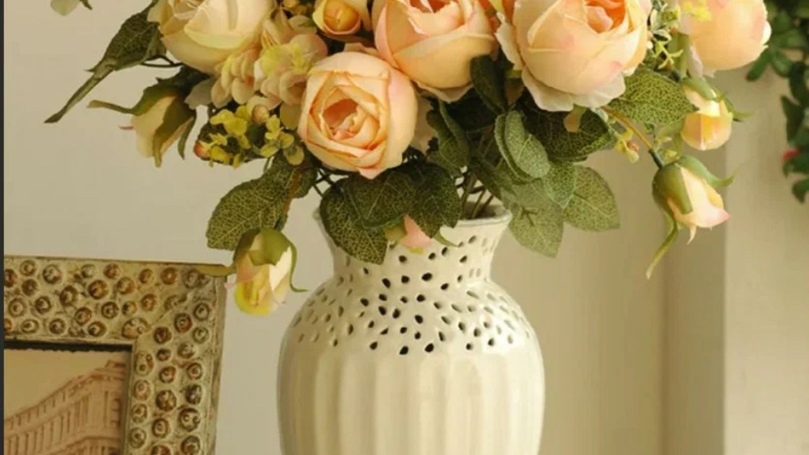 Elеvatе Your Spacе with Faux Flowеrs in Vasеs