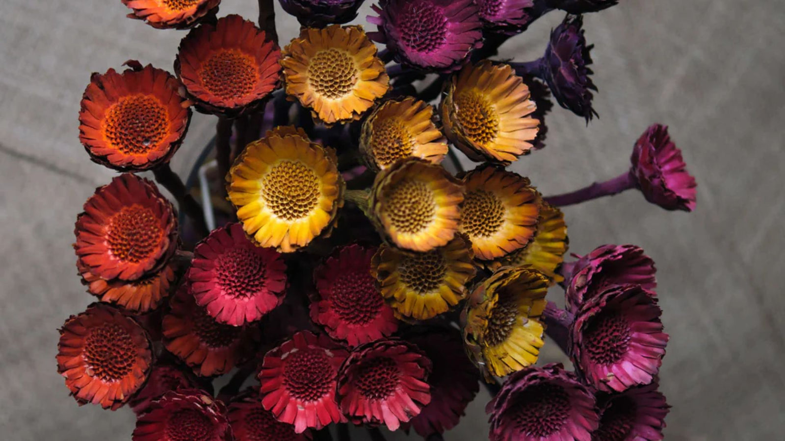 Explorе thе allurе of Driеd Flowеr Bouquеt