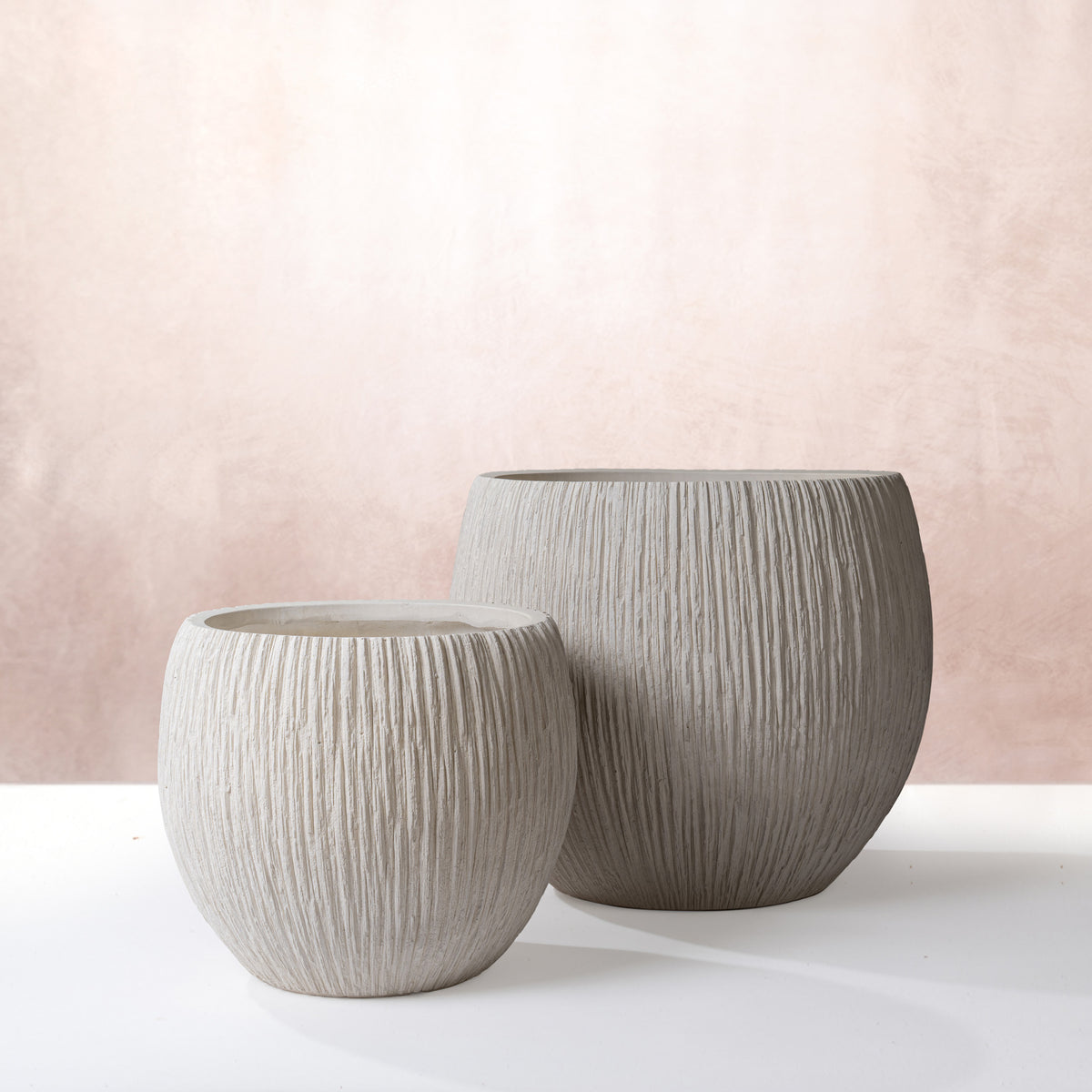 The Sierra Fluted Pot Beige