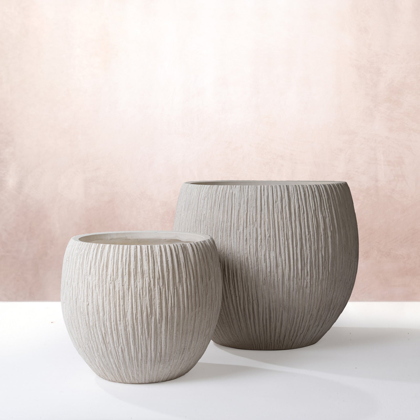 The Sierra Fluted Pot Beige