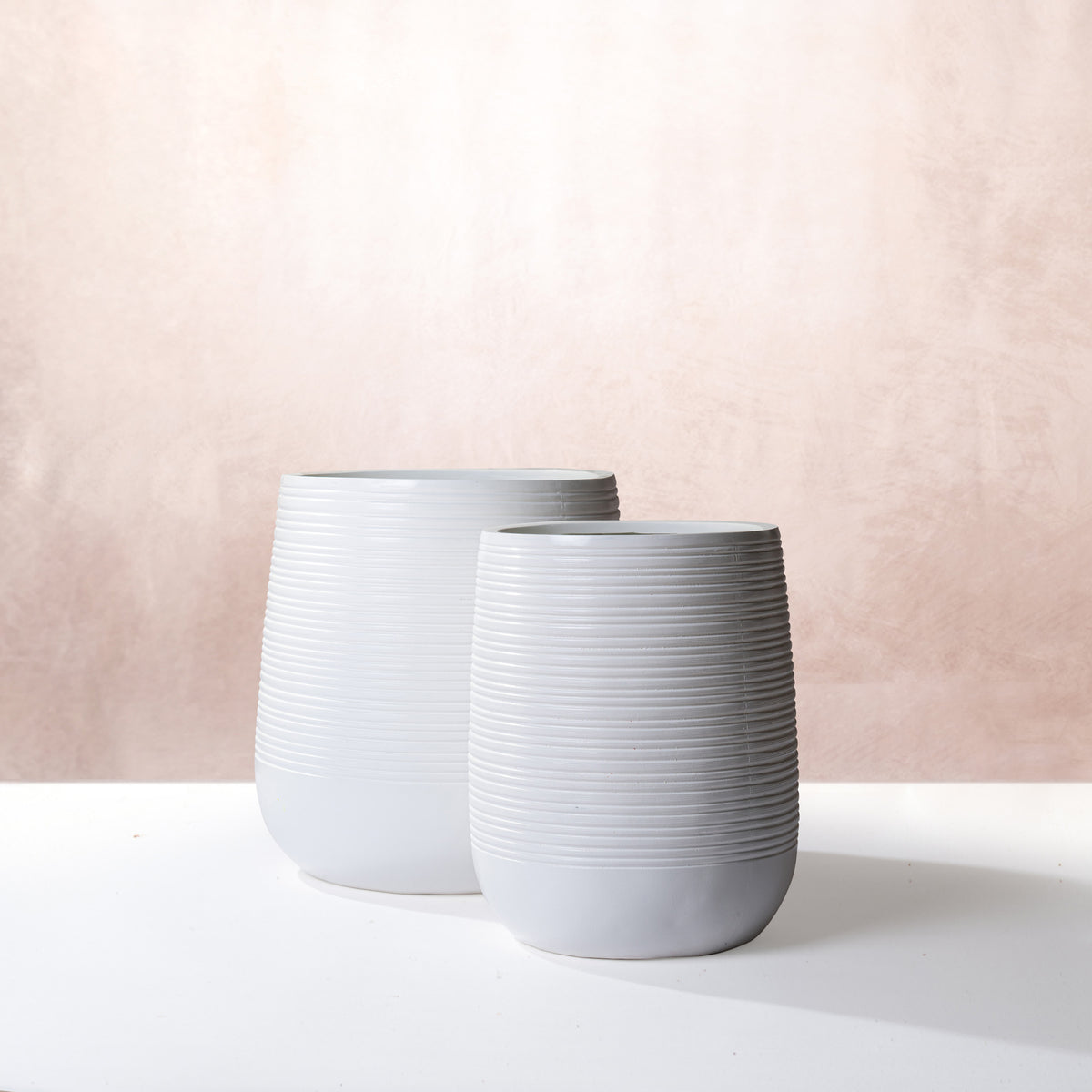 Linear Ribbed Pot