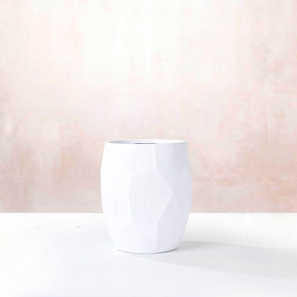 Petra Geometric Pot