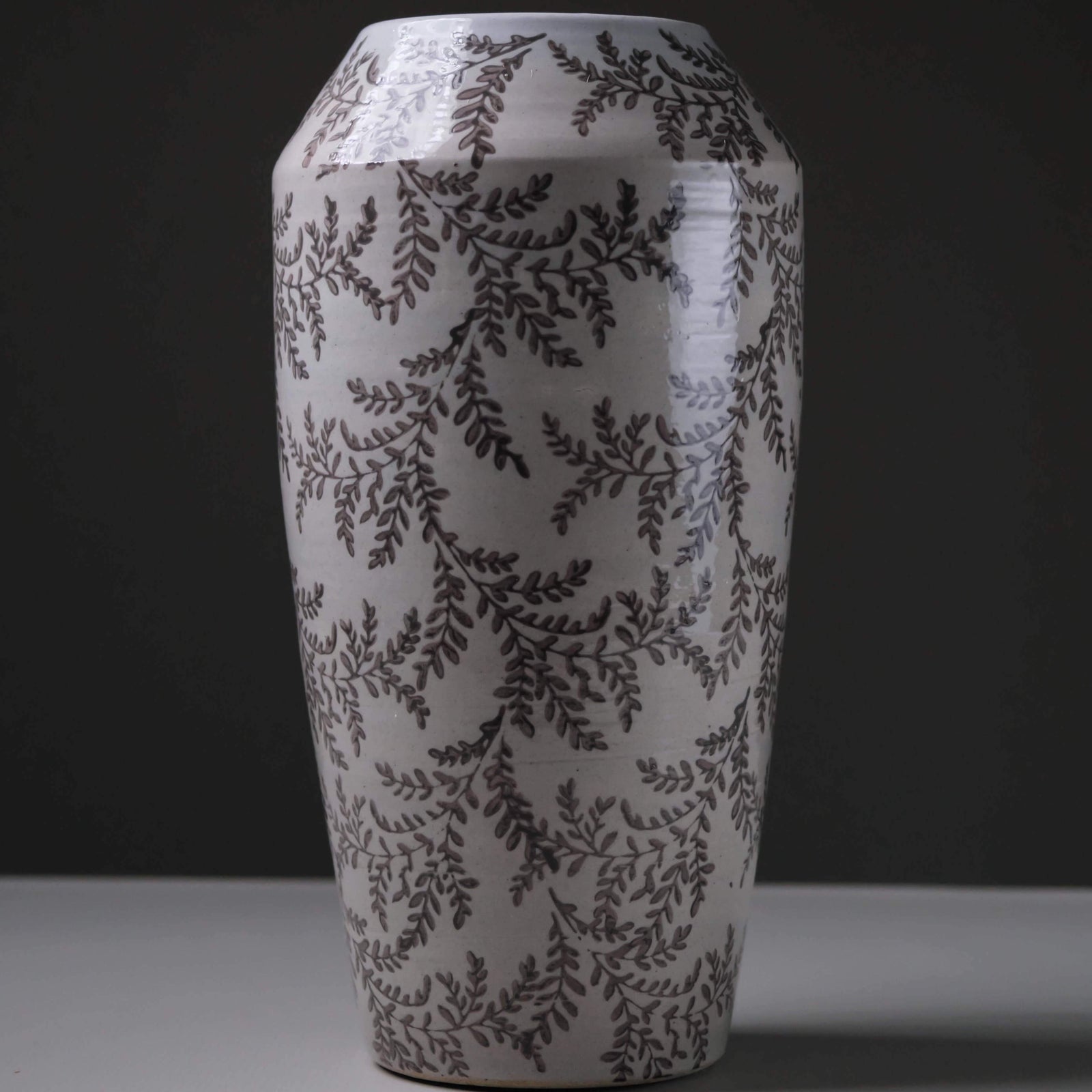 Cream Handmade Pattern vase