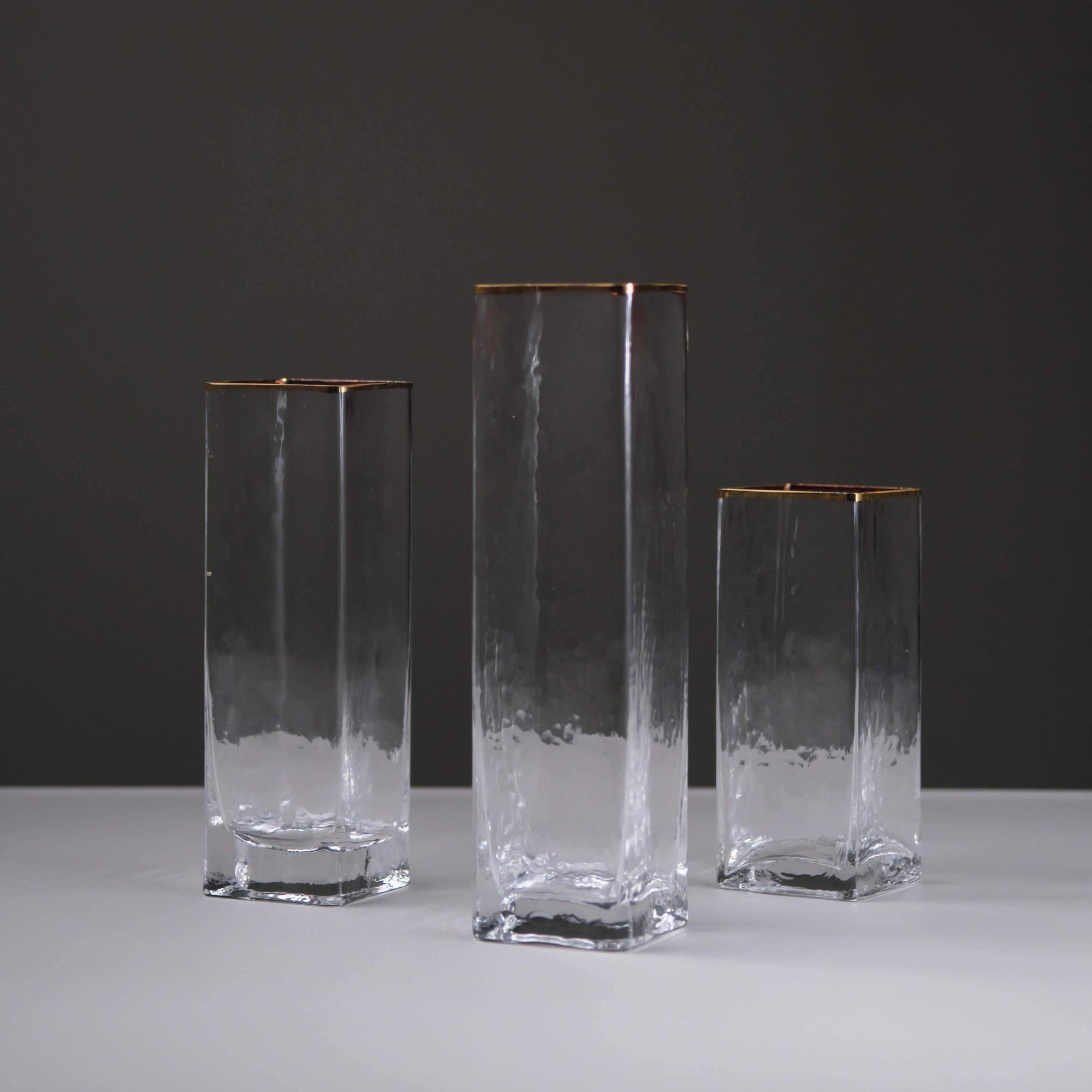 Medium Gold Edged Vertical Glass Vase
